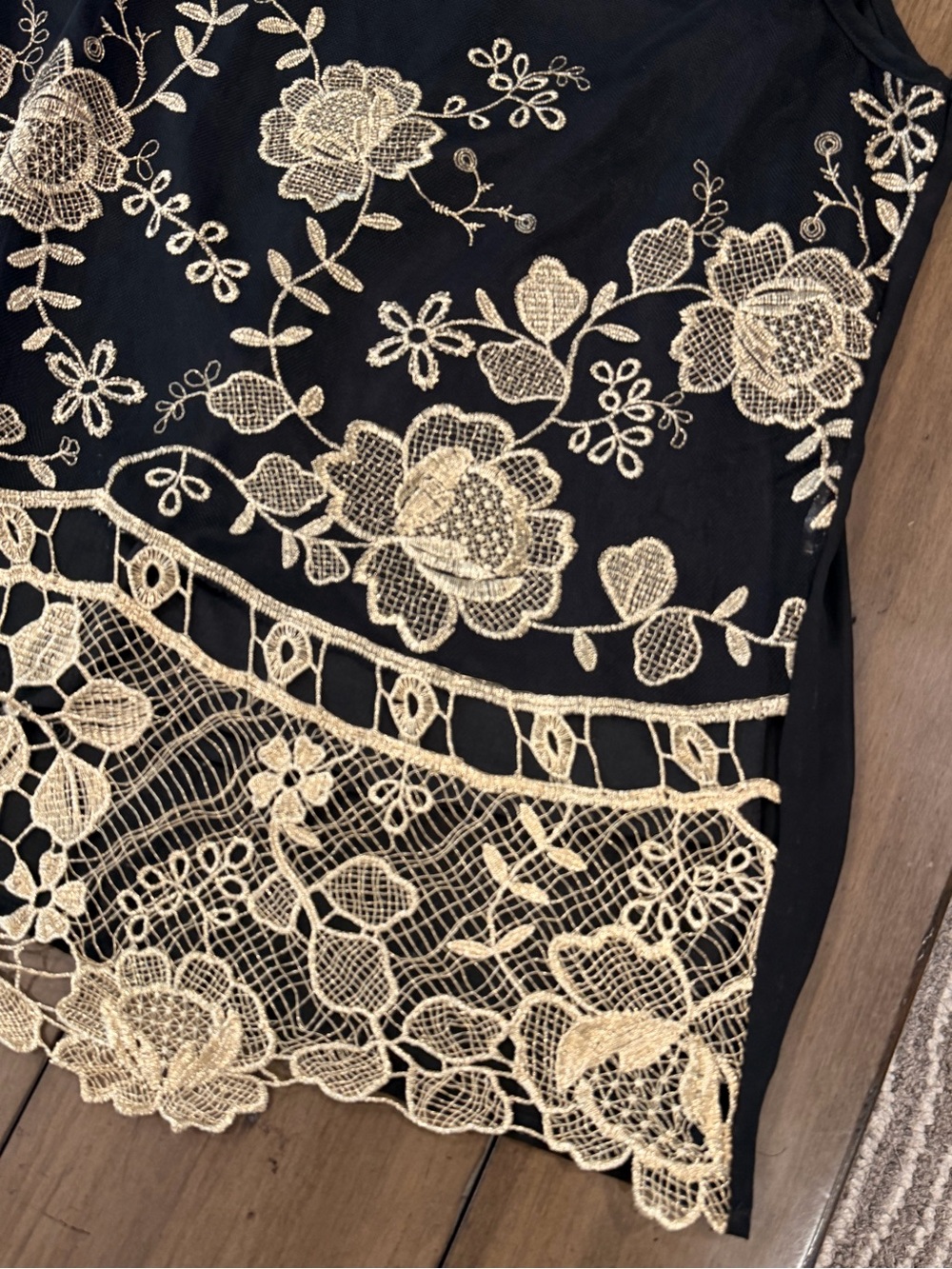 Roz & Ali Black Tank with Gold Floral Lace #714 - Picture 14 of 15